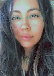 Leslie Tirado's Instagram, Twitter & Facebook