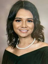 Anna Mireles's Instagram, Twitter & Facebook