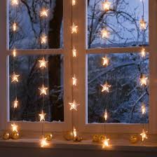 Lichterkette Sternenvorhang In 2020 Weihnachtsdeko Fenster Weihnachtslichter Weihnachtsbeleuchtung