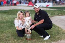 Irishman shane lowry has won the 148th open championship after battling torrid weather lowry, who has a daughter, iris, with his nurse wife wendy honnor, has captured the public's imagination. Shane Lowry S Wife Is Wendy Honner Who He Wed Four Years After Night Out Fling Irish Mirror Online