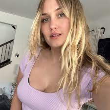 Nah, game is boring. Did the 3hr opening and got to the first town, messed  around for half hr and uninstalled. I don't get the hype