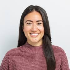 Kellie Fay's Instagram, Twitter & Facebook