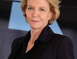 Dominique boutonnat est un producteur de cinéma français, président du centre national du cinéma et de l'image animée depuis juillet 2019. Dominique Boutonnat Toutelaculture