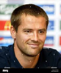 Michael owen england world cup hi-res stock photography and images