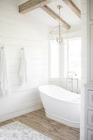 100% aromatic eastern red cedar planking enjoy the clean fresh scent and the luxurious enjoy the clean fresh scent and the luxurious enhancement throughout your home that only cedar essentials 100% aromatic eastern red cedar planks can provide. Cottage Bathtub Alcove With Plank Walls Cottage Bathroom