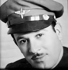Muchas Felicitaciones a todos los Papás de esta su página Pedro Infante 100  Años. Y también un abrazo hasta el cielo a todos los Papás que ya no están  con nosotros y