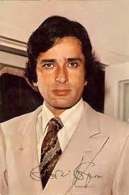 Shashi Kapoor has always been one of my favourite actors. On his birth  anniversary, here is a tribute written by Amitabh Bachchan. Together they  made movie magic! —————————————————————————- Standing elegantly without a