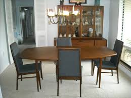 Beautiful Dillingham Danish Mid Century Modern Walnut Dining Room Set Danish Modern Dining Room Modern Dining Room Set Modern Walnut Dining Room