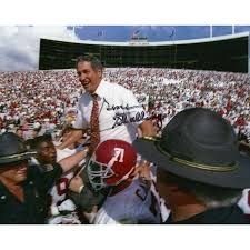 Gene Stallings Signed Picture - 8x10 COLOR +COA COACH CARRIED OFF