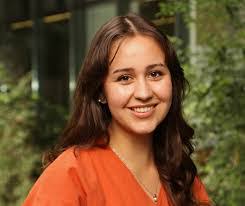 Anna Monet's Instagram, Twitter & Facebook