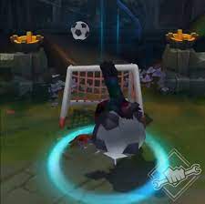 Lee sin émet une onde sonore pour localiser ses ennemis, infligeant des dégâts physiques au lee sin meneur de jeu. Lol Skin Playmaker Lee Sin Et Sweeper Rammus Breakflip Actualites Et Guides Sur Les Jeux Video Du Moment