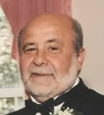 Robert Cirillo's Instagram, Twitter & Facebook