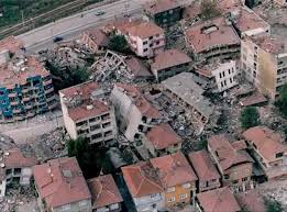 Sınırları içerisinde, kuzey anadolu fay hattı, doğu anadolu fay hattı ve batı anadolu fay hattı deprem kuşağı bulunmaktadır. 17 Agustos Depremi Etkileri Ve Hatay Antakya Gazetesi Antakya Nin Tarafsiz Haber Portali