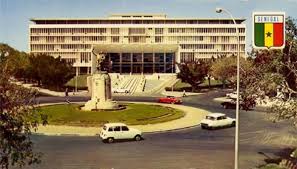 Retrouvez l'actualité de l'assemblee nationale, de ses membres (deputes), de son fonctionnement visite d'amitié et de travail au sénégal de s.e.m. Assemblee Nationale Du Senegal 100 Vieux Que Republique