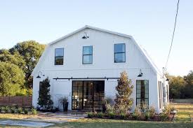 The design flexibility of steel construction offers a distinct advantage over traditional building. Barndominium Homes Pictures Floor Plans Price Guide