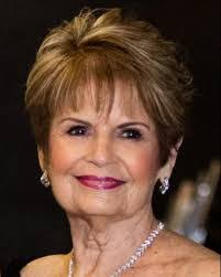 Elaine Rubin's Instagram, Twitter & Facebook