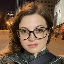 Libby Post's Instagram, Twitter & Facebook