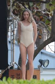 Amanda Seyfried Ultimate Nude Collection | MOTHERLESS.COM ™