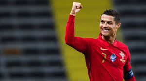 He also became the first player to score in 10 consecutive international competitions and the athlete with more goals in any. Willkommen Bei Den Aktuellen Nachrichten Von Fifa Com Ronaldo Anatomie Eines Unersattlichen Torjagers Fifa Com