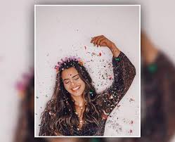 Take a look at some of the amazing themes you can do at home. 5 Cute Diy Photoshoot Ideas For All The Photography Enthusiasts Out There