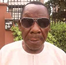 Gbogbo aye n sedaro Jenera Adekunle, agba olorin juju to ku