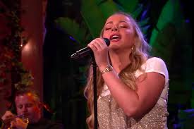 A whole new world 2. Kijkers Zijn Het Eens Optreden Emma Heesters In Beste Zangers Niet Live