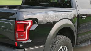 While the cab was carried over, many body panels were revised, including a completely new front fascia; Pickup R Evolution Mit 450 Ps 2018er Ford F 150 Raptor Im Vau Max Fahrbericht Vau Max Inside Vau Max Das Kostenlose Performance Magazin