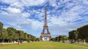 It is an iron lattice tower situated in champ de mars, paris, france. Eiffel Tower