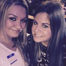 Dara Vance's Instagram, Twitter & Facebook