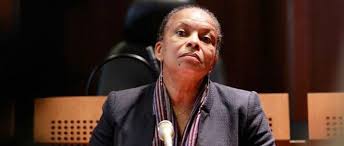 Concernant les portables en prison, de nouveaux brouilleurs de communications conçus par thales, plus précis et plus efficaces, déjà testés dans deux. Christiane Taubira Souffre D Un Chagrin D Amour Le Point