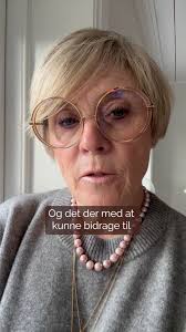 Karen Rømer er en af vores dygtige terapeuter. Hun starter en ny gruppe for  voldsramte kvinder i Roskilde den 25. marts. Forløbet er gratis for  medlemmer (medlemskab: 250 kr. om året). Tilmeld dig på ...