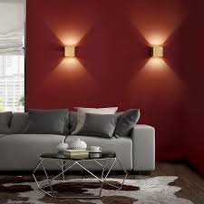Mit wandleuchten kann man ebenfalls eine wunderschöne indirekte beleuchtung erzeugen, die sich mit den verschiedenen kleineren lichtzonen im raum bestmöglich ergänzt. Designer Wandleuchten Wandlampen Kaufen Bei Light11 De