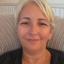 Looking to buy a cricut. Which would you recommend?