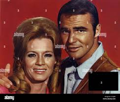Burt reynolds sam whiskey 1969 hi-res stock photography and images