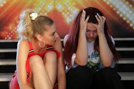 Azóta két klip (már nem zavar, rólunk) is napvilágot látott, amely jól tükrözi az album. Byealex Disabled In X Factor Asks To Continue Review Domestic Star