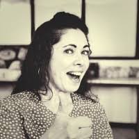 Sonia Stratton's Instagram, Twitter & Facebook