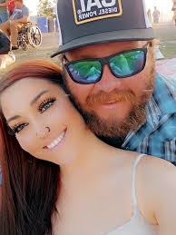 Ghetto Cowgirl 🐴 🤠 (@the_names_auberry)