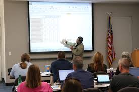 Mr Bhavin Mehta A Speaker Of An Event Delivering A Lecture On Microsoft Excel 2010 Event Microsoft Excel Carlsbad
