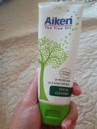 Do not use tea tree oil on broken skin or burns, and the national capital poison center recommends not using it anywhere in or around your mouth. Aiken Tea Tree Oil Facial Cleanser Reviews