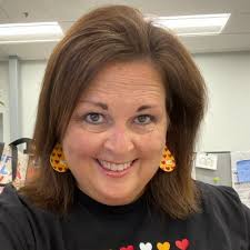 Very well deserved 👏🏼👏🏼 my co-worker Pat Johnson received the July TVH  ONE Award.