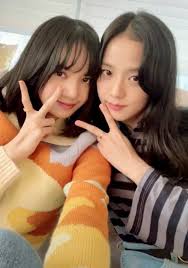 Blackpink's lisa became even more of a viral phenomenon this week when a video of her dancing to among blackpink's ardently loyal fanbase, known as blinks, lisa is renowned for her dance skills. Appearing On Livestream With Jisoo Will The Visual Of Lisa Blackpink Deserve The Title Of