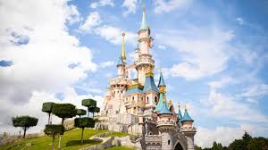 Disneyland paris calendar with all the latest 2021 dates, times, hours and special offers in a comprehensive and simple guide. Disneyland Paris Delays April 2 Reopening Date Indefinitely Deadline