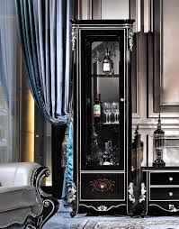 Wohnzimmer schränke sind auch vitrinen, meist nur zweitürig, wobei zumindest die türen, teilweise aber auch die seiten aus glas sind. Elegantes Wohnzimmer Sideboard In Antik Stil Kaufen