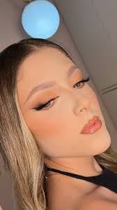 Instagram photo by Martha Virgen Maquillista • Mar 8, 2025 at 11:18 PM