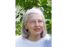 Dona Dalton's Instagram, Twitter & Facebook