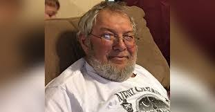 Albert Hamm's Instagram, Twitter & Facebook