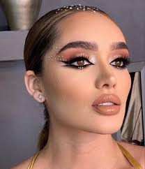 Iris Avalos (irisga99)