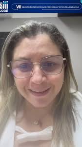 É com satisfação que compartilhamos a programação da V Escola Doutoral  “Políticas Educacionais e Trabalho Docente: Diálogos entre Sul e Norte”,  que será realizada entre os dias 25 e 29 de agosto