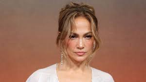 Jennifer Lopez cancels tour to 'be with her family' amid Ben Affleck  divorce reports
