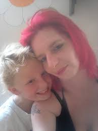 Eileen Barber's Instagram, Twitter & Facebook